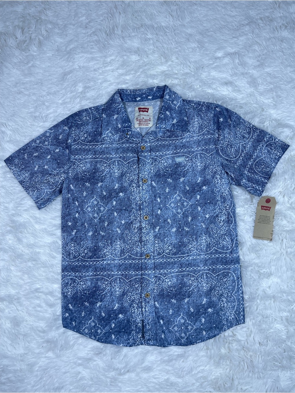 Levi's Boy’s Blue Bandana-Print Short Sleeve Button-Down Shirt Size M NWT